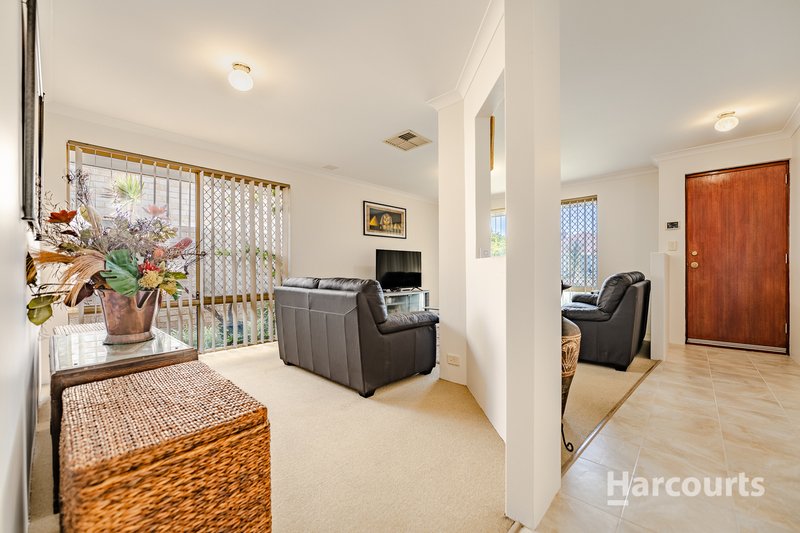 Photo - 6 Hedgeley Way, Canning Vale WA 6155 - Image 2