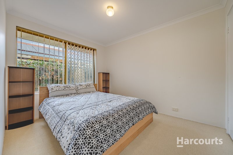 Photo - 6 Hedgeley Way, Canning Vale WA 6155 - Image 9