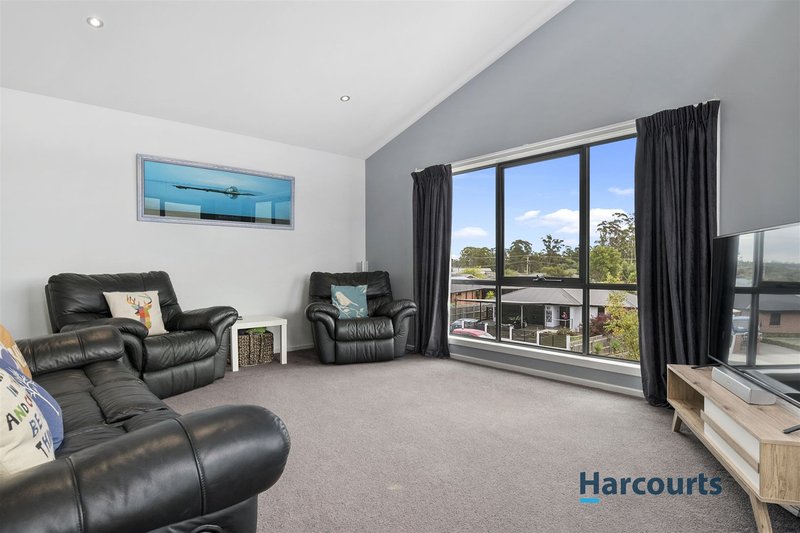 Photo - 6 Hedstrom Drive, Stony Rise TAS 7310 - Image 3