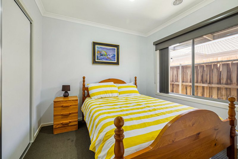 Photo - 6 Hegarty Place, Maddingley VIC 3340 - Image 10