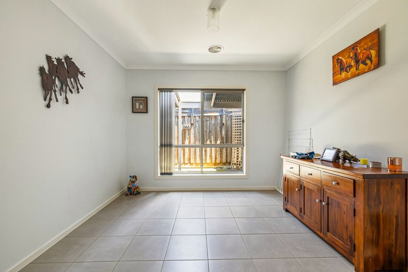 Photo - 6 Hegarty Place, Maddingley VIC 3340 - Image 13