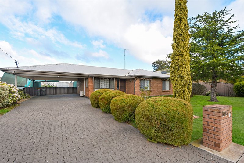 6 Henderson Avenue, Horsham VIC 3400