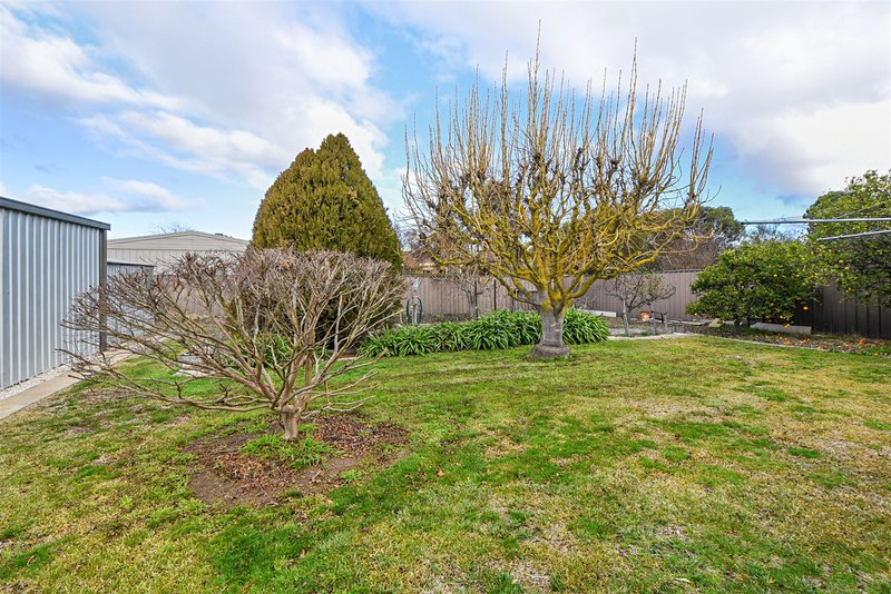 Photo - 6 Henderson Avenue, Horsham VIC 3400 - Image 19