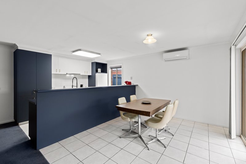 Photo - 6 Hewitt Drive, Grovedale VIC 3216 - Image 3