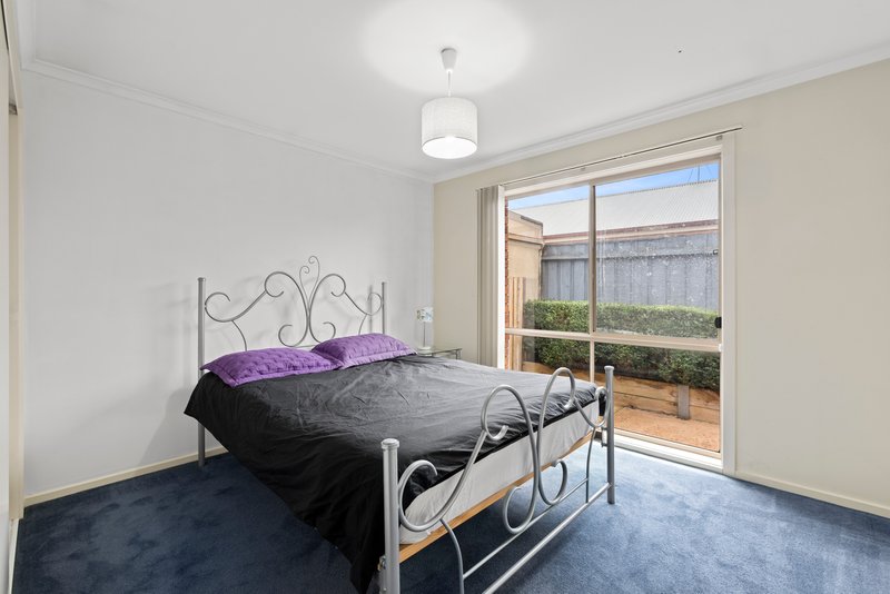 Photo - 6 Hewitt Drive, Grovedale VIC 3216 - Image 7