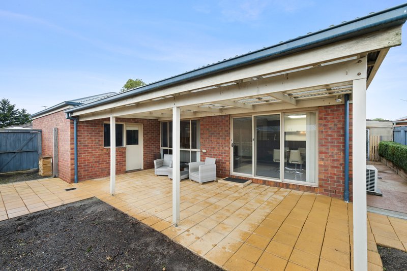 Photo - 6 Hewitt Drive, Grovedale VIC 3216 - Image 11