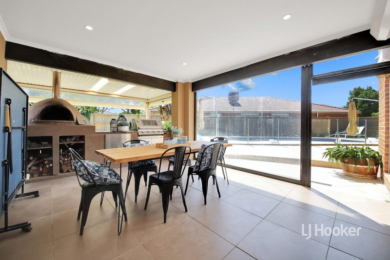 Photo - 6 Hibiscus Crescent, Point Cook VIC 3030 - Image 24