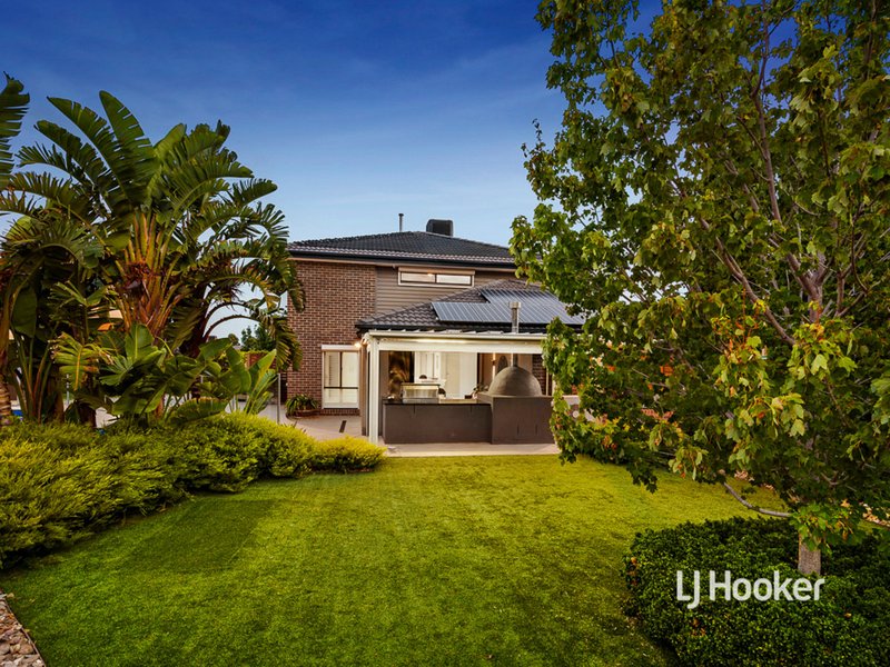 Photo - 6 Hibiscus Crescent, Point Cook VIC 3030 - Image 12