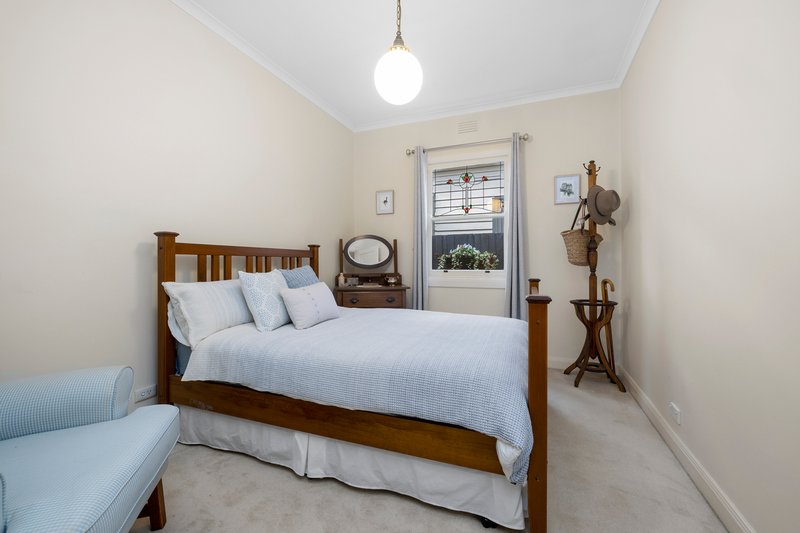 Photo - 6 Higham Street, Cheltenham VIC 3192 - Image 11