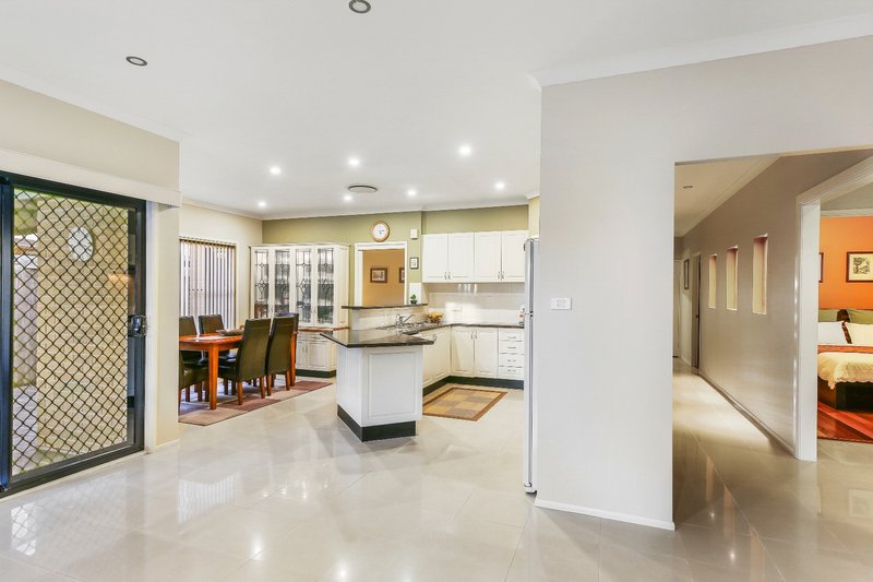 Photo - 6 Highclaire Place, Glenwood NSW 2768 - Image 5