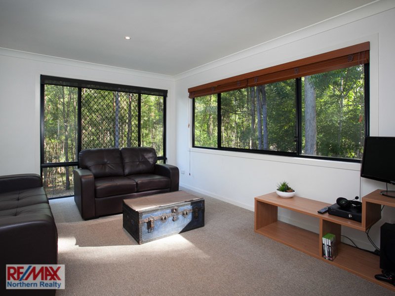 Photo - 6 Hill Grove Close, Eatons Hill QLD 4037 - Image 12