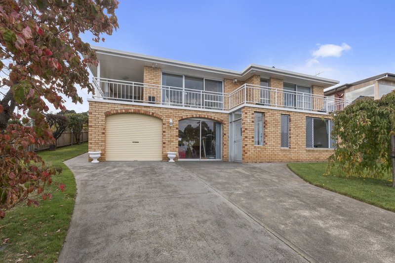 Photo - 6 Hill Street, Bellerive TAS 7018 - Image 2