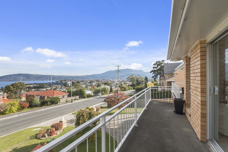 Photo - 6 Hill Street, Bellerive TAS 7018 - Image 6