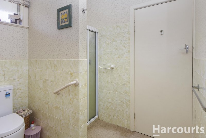 Photo - 6 Hillary Street, Horsham VIC 3400 - Image 11