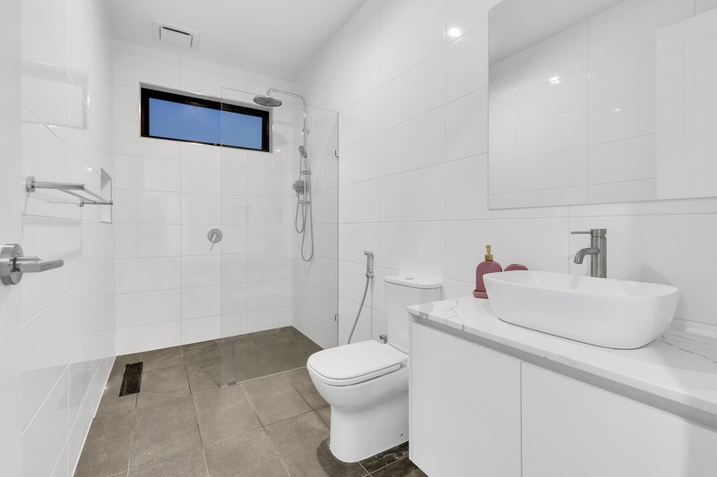 Photo - 6 Hillsview Boulevard, Angle Vale SA 5117 - Image 20