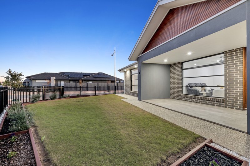 Photo - 6 Hillsview Boulevard, Angle Vale SA 5117 - Image 30
