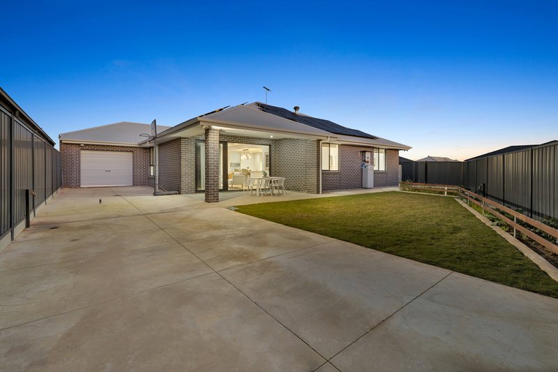 Photo - 6 Hillsview Boulevard, Angle Vale SA 5117 - Image 31