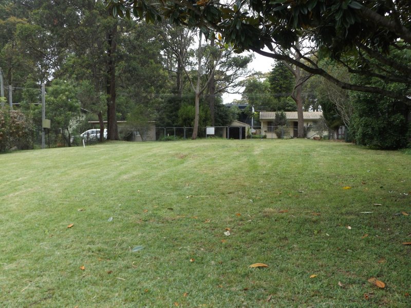 Photo - 6 Hilmer Avenue, Mossy Point NSW 2537 - Image 3