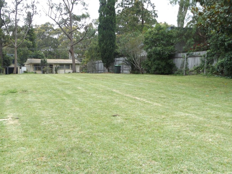Photo - 6 Hilmer Avenue, Mossy Point NSW 2537 - Image 7
