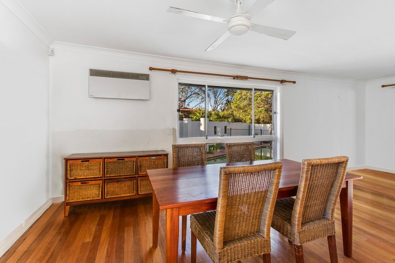 Photo - 6 Hind Place, Chipping Norton NSW 2170 - Image 2