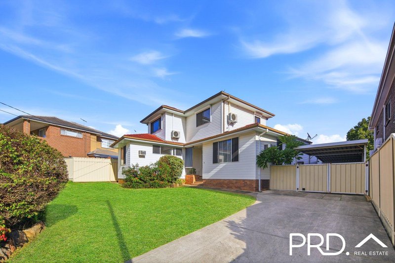 Photo - 6 Hodgkinson Crescent, Panania NSW 2213 - Image 2