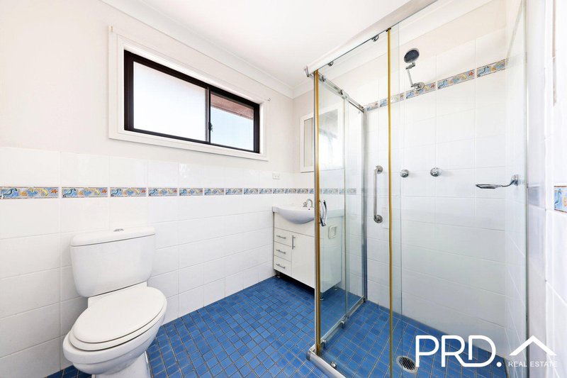 Photo - 6 Hodgkinson Crescent, Panania NSW 2213 - Image 8