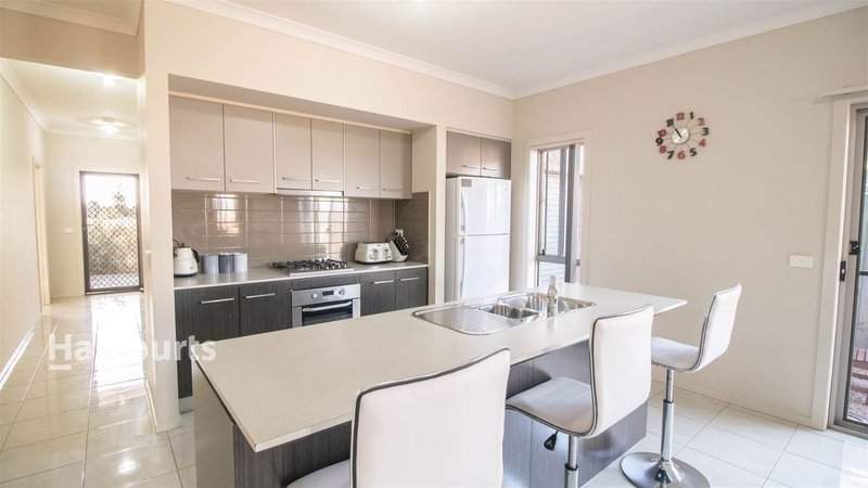 Photo - 6 Hollybrook St , Melton South VIC 3338 - Image 2