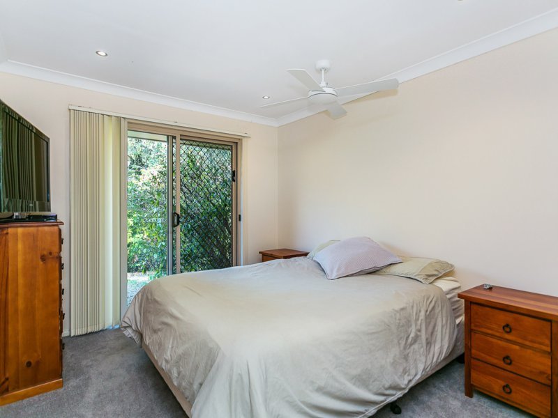 Photo - 6 Holterman Court, Mudgeeraba QLD 4213 - Image 13