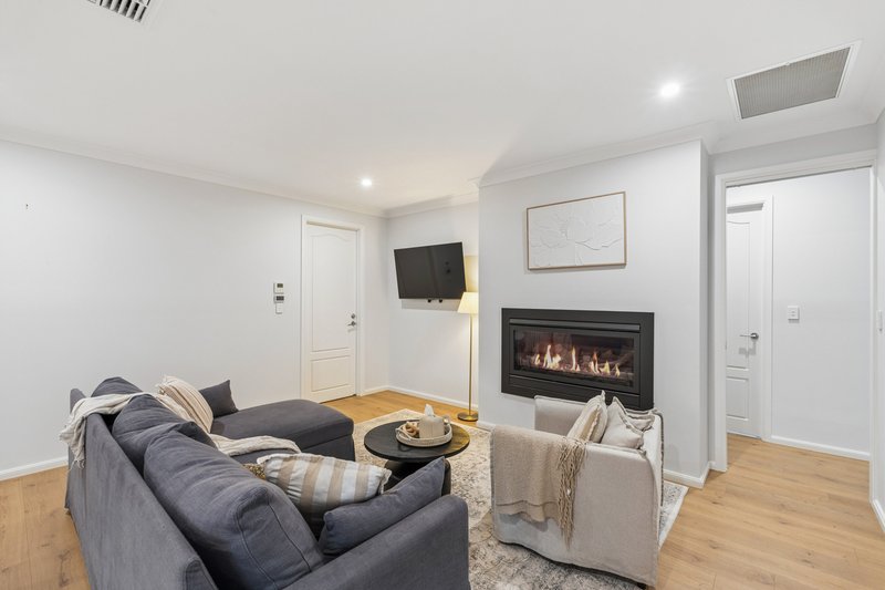 Photo - 6 Honeysuckle Way, Mount Barker SA 5251 - Image 15