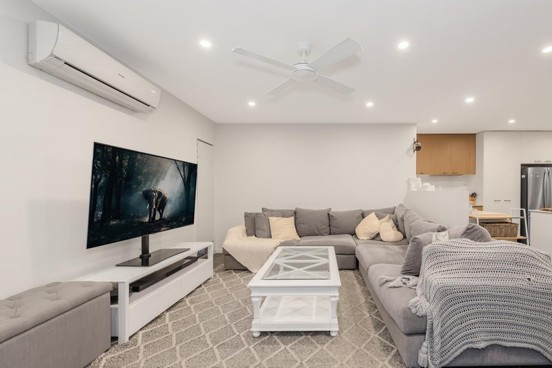 Photo - 6 Hoop Pine Circuit, Coomera QLD 4209 - Image 3