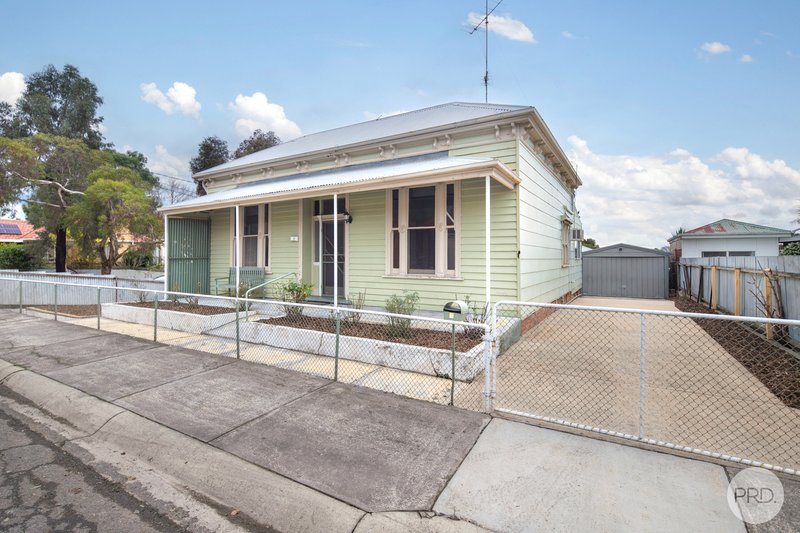 Photo - 6 Hopetoun Street, Ballarat East VIC 3350 - Image 1