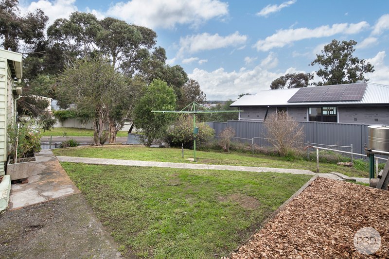 Photo - 6 Hopetoun Street, Ballarat East VIC 3350 - Image 10