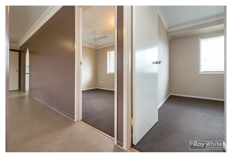 Photo - 6 Hotham Close, Parkhurst QLD 4702 - Image 6