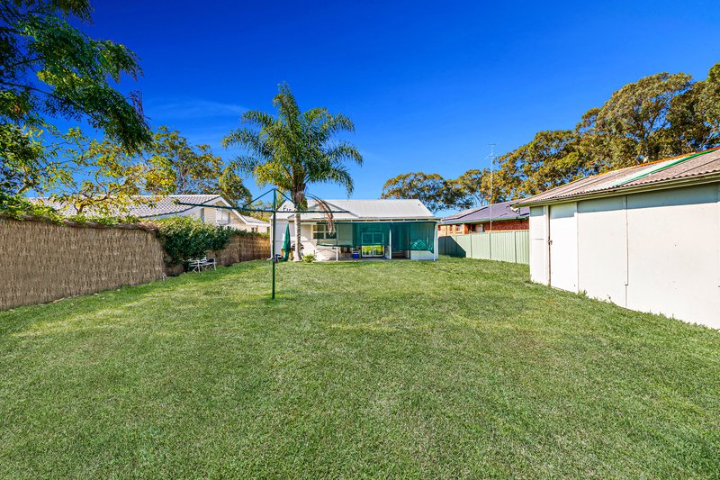 Photo - 6 Huene Avenue, Halekulani NSW 2262 - Image 2