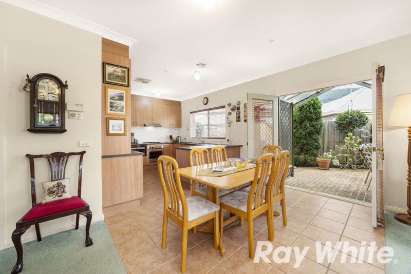 Photo - 6 Huon Pine Court, Upper Ferntree Gully VIC 3156 - Image 5