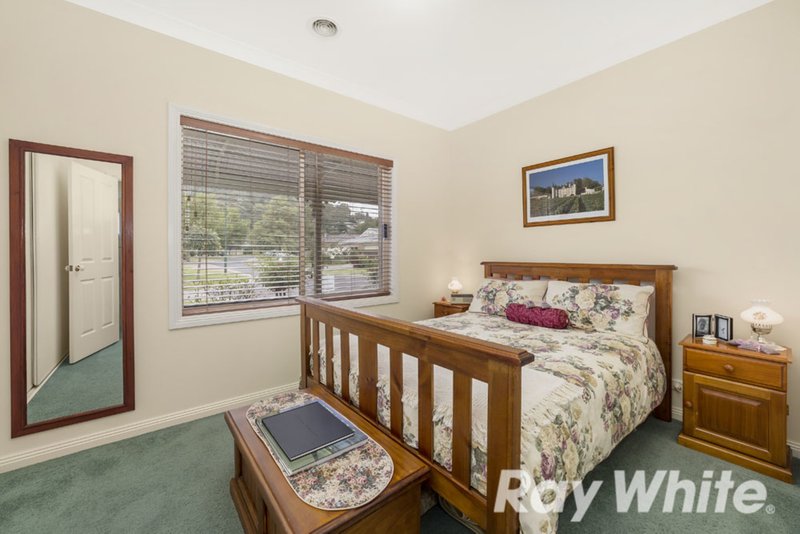 Photo - 6 Huon Pine Court, Upper Ferntree Gully VIC 3156 - Image 6