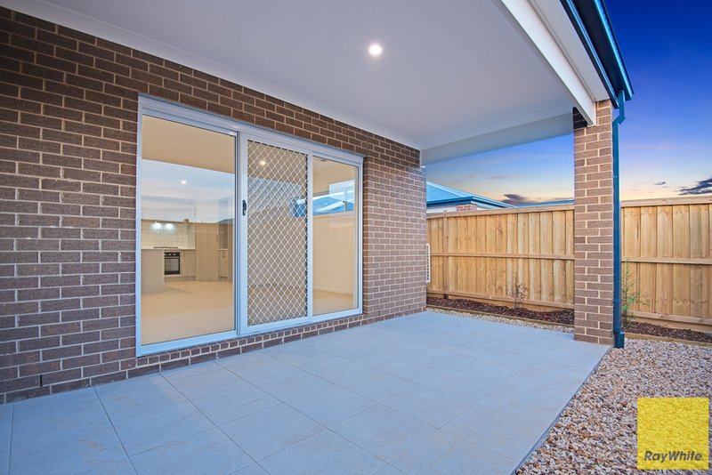 Photo - 6 Hussey Road, Tarneit VIC 3029 - Image 15