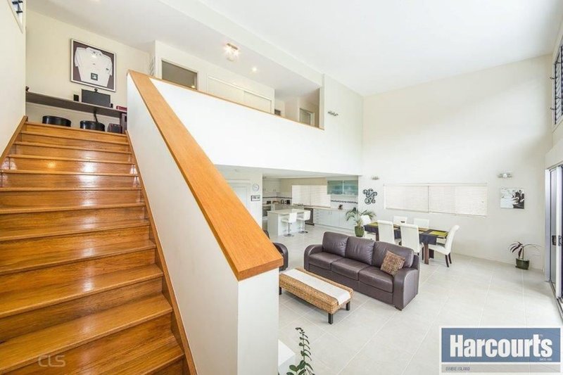 Photo - 6 Hutchinson Street, Woorim QLD 4507 - Image 10