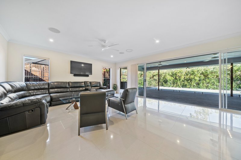 Photo - 6 Idalia Lane, Waterford QLD 4133 - Image 4