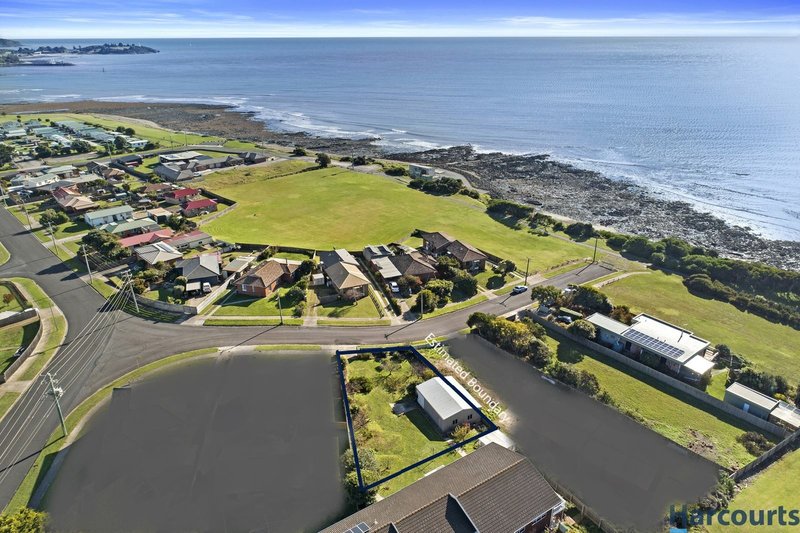 6 Illaroo Avenue, East Devonport TAS 7310