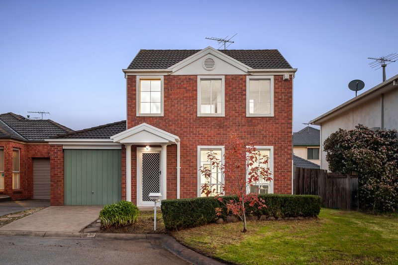 6 Illawarra Close, Chadstone VIC 3148