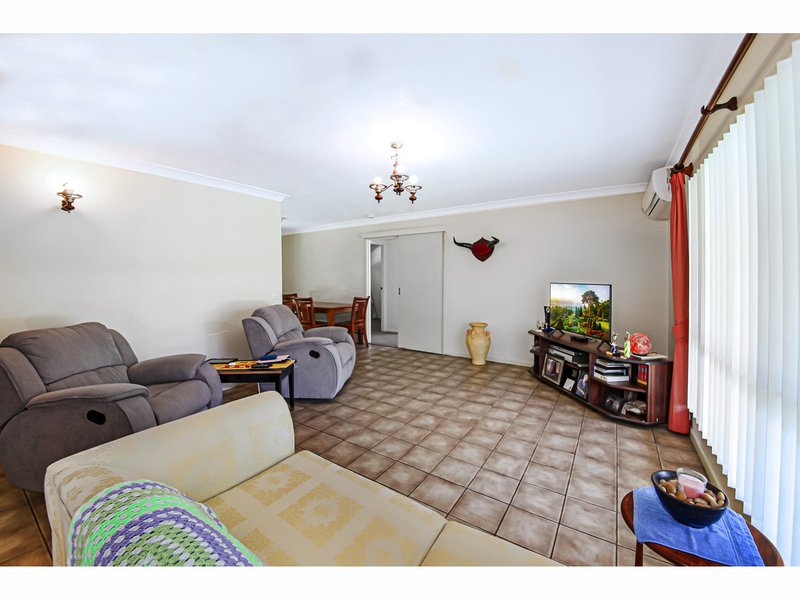 Photo - 6 Illing Court, Landsborough QLD 4550 - Image 7