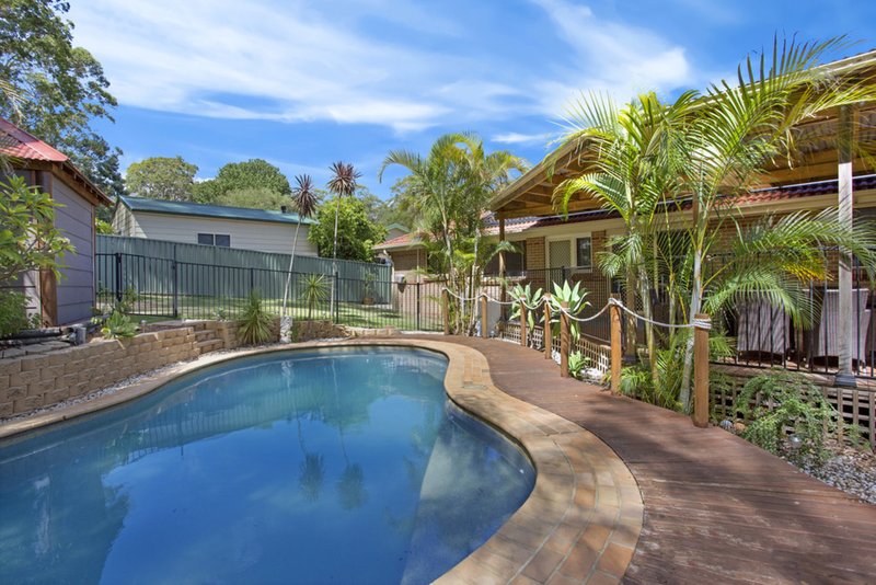 Photo - 6 Indica Close, Tuggerah NSW 2259 - Image 2