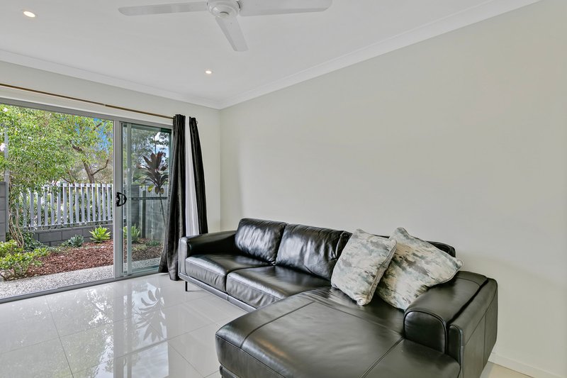 Photo - 6 Indigo Road, Caloundra West QLD 4551 - Image 5