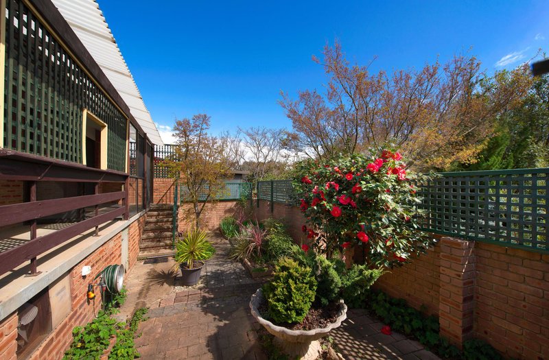 Photo - 6 Inglis Place, Latham ACT 2615 - Image 16