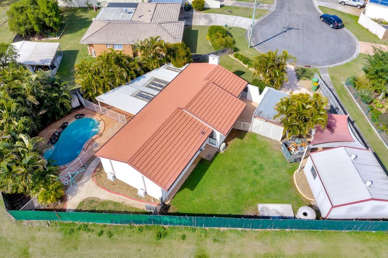 6 Iona Court, Edens Landing QLD 4207