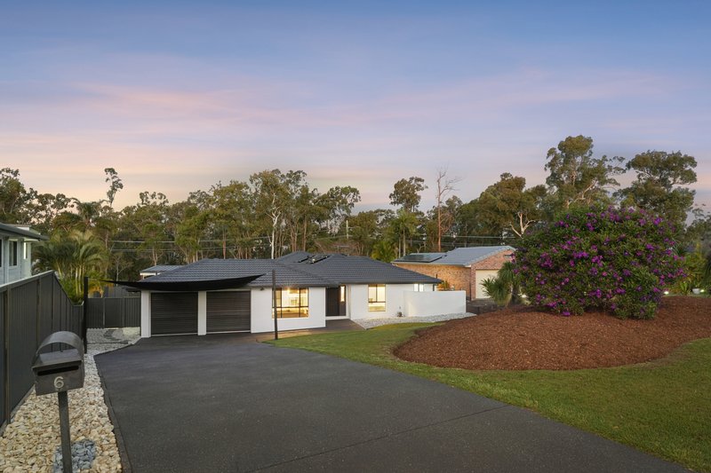 Photo - 6 Iowa Court, Oxenford QLD 4210 - Image 2