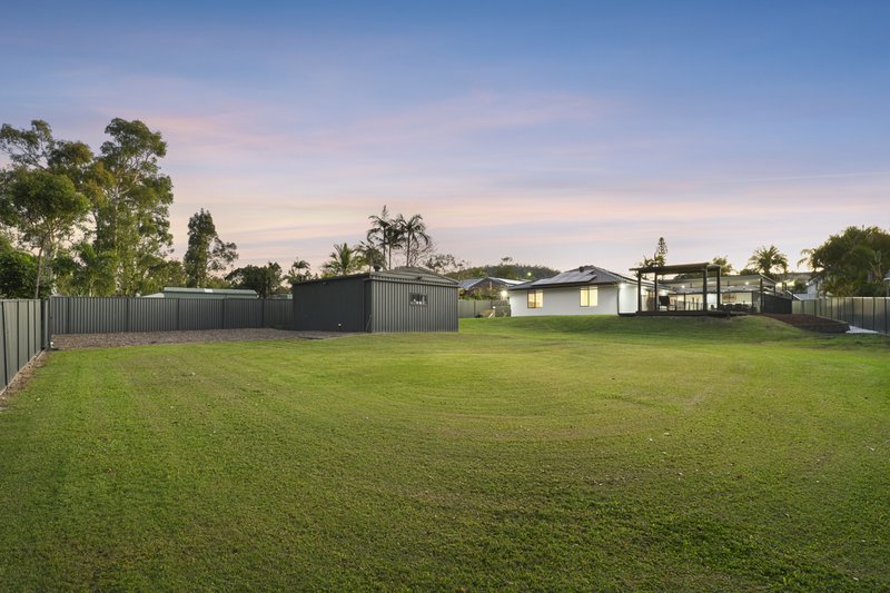 Photo - 6 Iowa Court, Oxenford QLD 4210 - Image 3