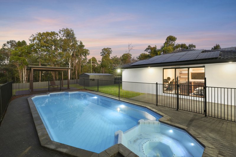 Photo - 6 Iowa Court, Oxenford QLD 4210 - Image 9