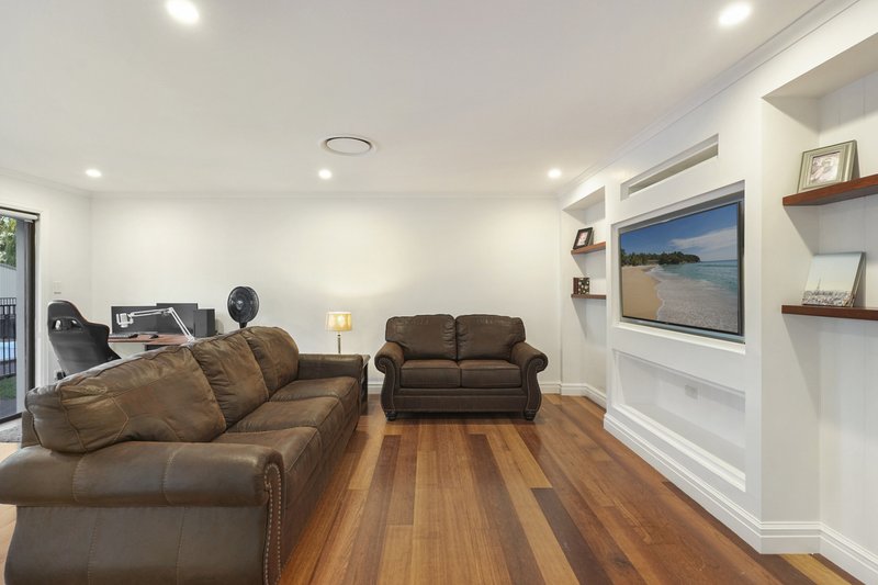 Photo - 6 Iowa Court, Oxenford QLD 4210 - Image 15